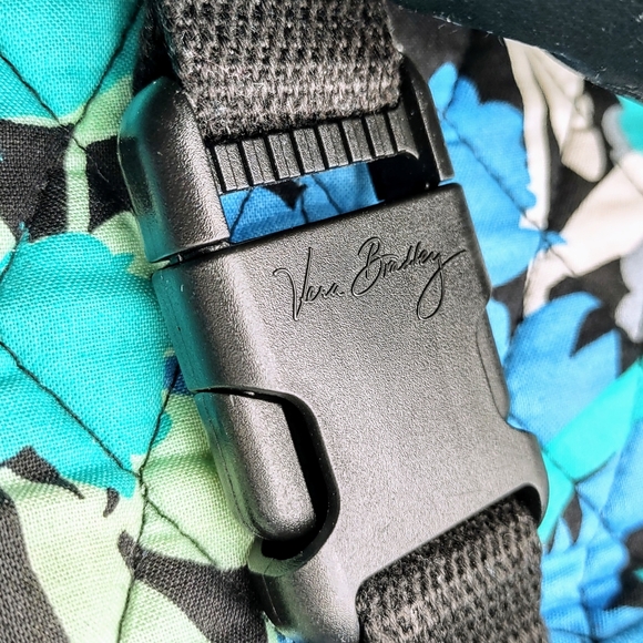 Vera Bradley Camofloral Laptop Messenger Bag Blue Floral Quilted - Picture 4 of 11